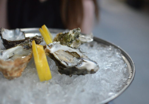 Jubileert je verzekeringsbedrijf? Ga voor luxe hapjes en kies voor oesters!
